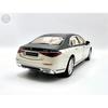 Mercedes-Maybach S680 Diecast Model 1:24 Scale, Black Ivory Two-Tone