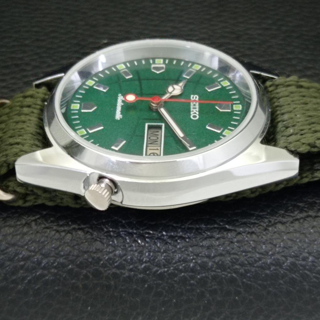REFURBISHED VINTAGE SEIKO AUTOMATIC JAPAN MENS GREEN DIAL WATCH A433576-2 R117-a433576