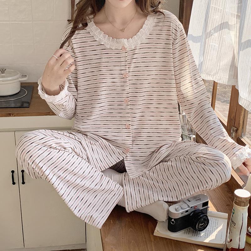 

Women s Stripe Faux Cotton Pajama Set: Long Sleeve, Lace Button-Up, Round Neck, Sweet Casual Homewear for Spring and Autumn. M розовый