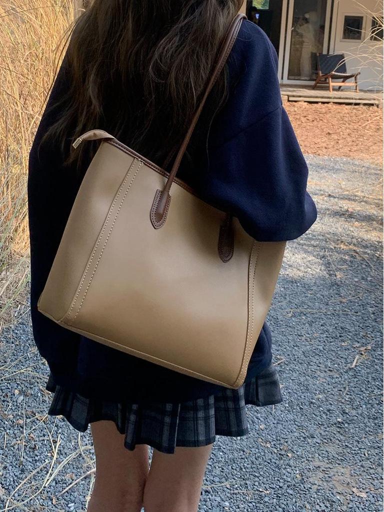 Retro 2025 Large Capacity Women's Tote Bag - Trendy Korean Style, Fashionable All-Match Shoulder Commuter Bag