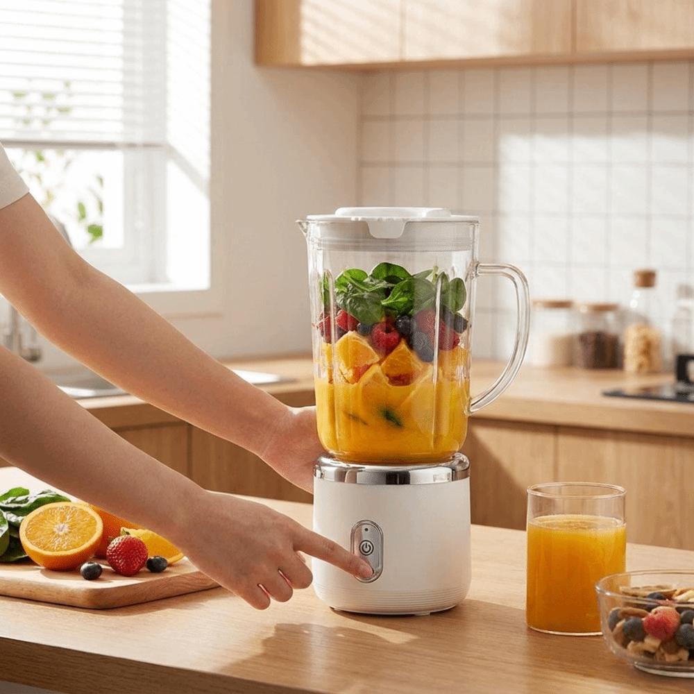 Double Cup Electric Juicer 700Ml Capacity Mini Juicer Must Have USB Juicer Travel Use