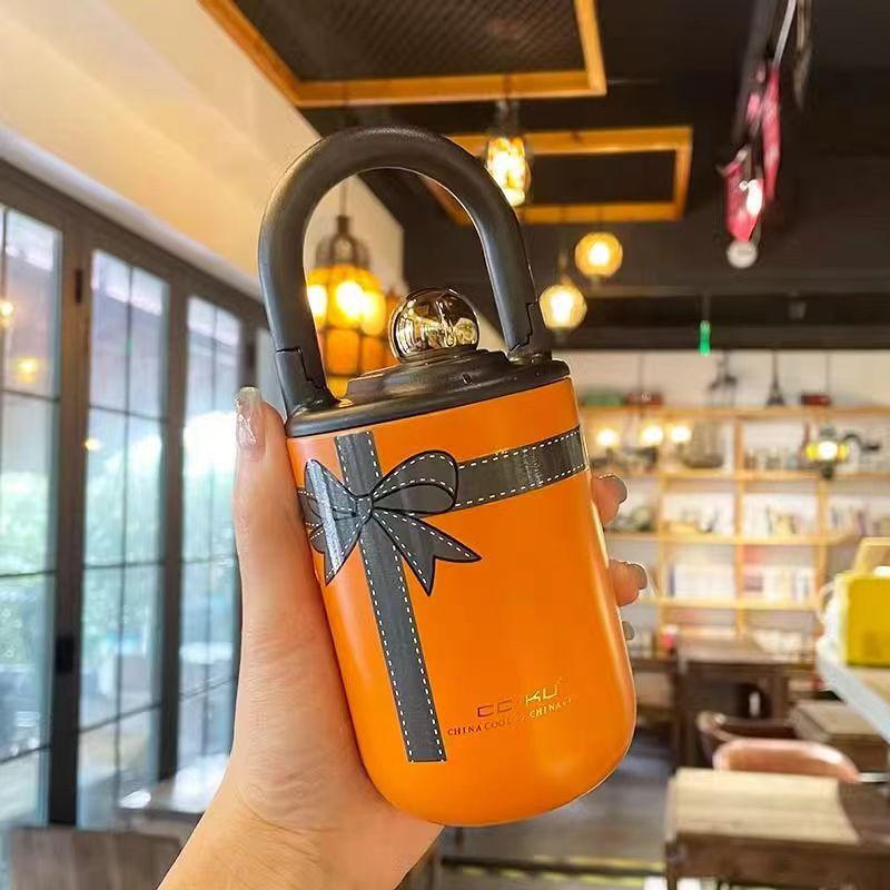 Retro chic insulated cup for girls - Luxury water cup for women - Stainless steel fashionable gift cup