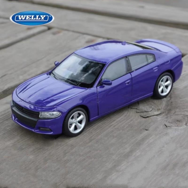 Welly 1/24 2016 Dodge Charger R/T  Alloy Car Model Diecast Toy Simulation Vehicles Metal Car Toys Collectible for Childrens Gift
