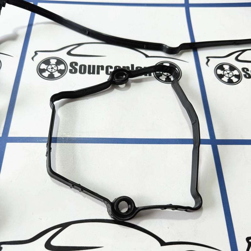 Rocker Valve Cover Gasket Seal 11120035738 For BMW N46N E81 E88 E82 E90 E91 E92 E93 E84 E85 118i 120i 318i 320i 318i 520i X1 Z4