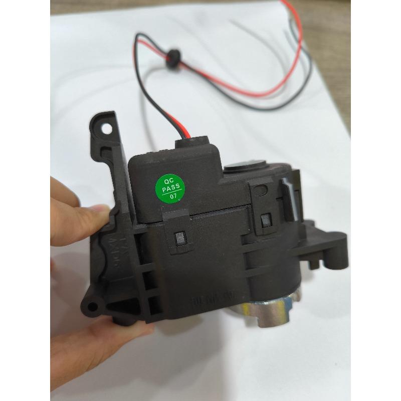 Car parts Replacement repair kit Auto Exterior Power Rearview Side Mirror Folding Motor Assy for Mazda Axela 2008-2013