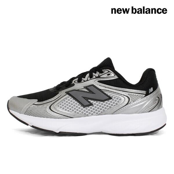 Беговые кроссовки New Balance Fresh Foam Amasted 7(250)