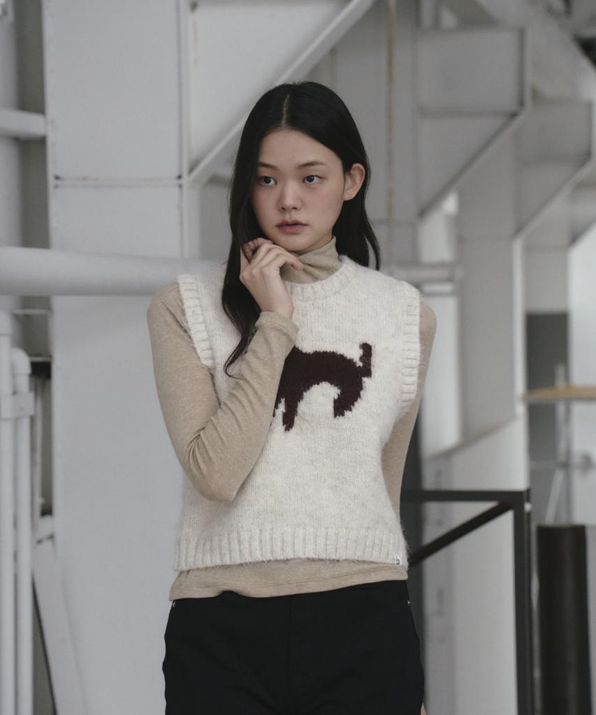 The Green Lab Cat Jacquard Vest [Oatmeal]