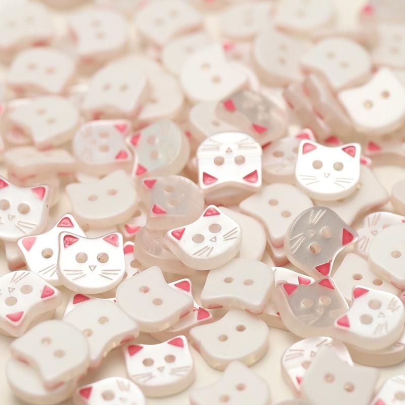 10Pcs Cute Cat Resin Buttons Baby Cardigan Vest Kids Shirt Socks Craft Buttons Kawaii Children's Clothing Sewing DIY Accessories