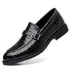 Leather shoes men's fashion casual beanie shoes crocodile pattern men's British pointed head large size 48