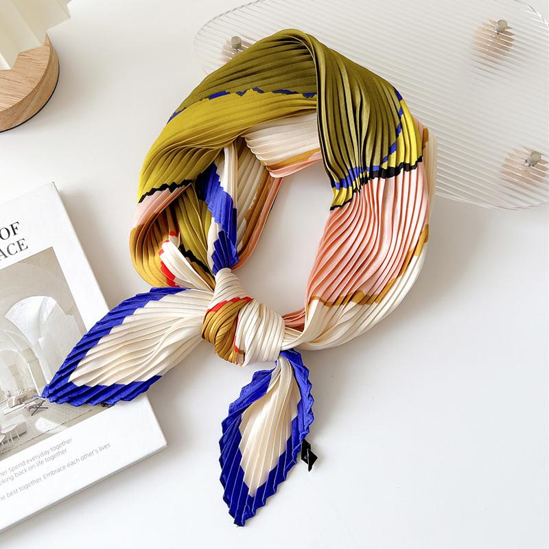 

TOP 70CM Pleated Small Square Scarf Yellow Lemon Printed Ladies Shawl Handmade Scarf Floral Print Silk Neckerchief Bandana