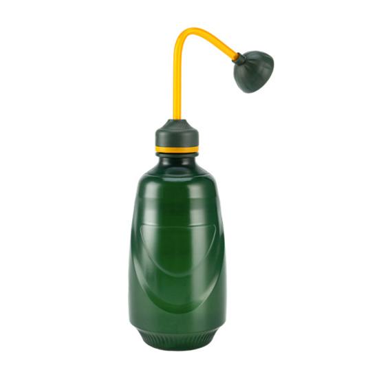 

450ml Watering Bottle Squeeze Watering Bottle with Removable Shower Head Small Watering Can for Seedlings Houseplants Succulents