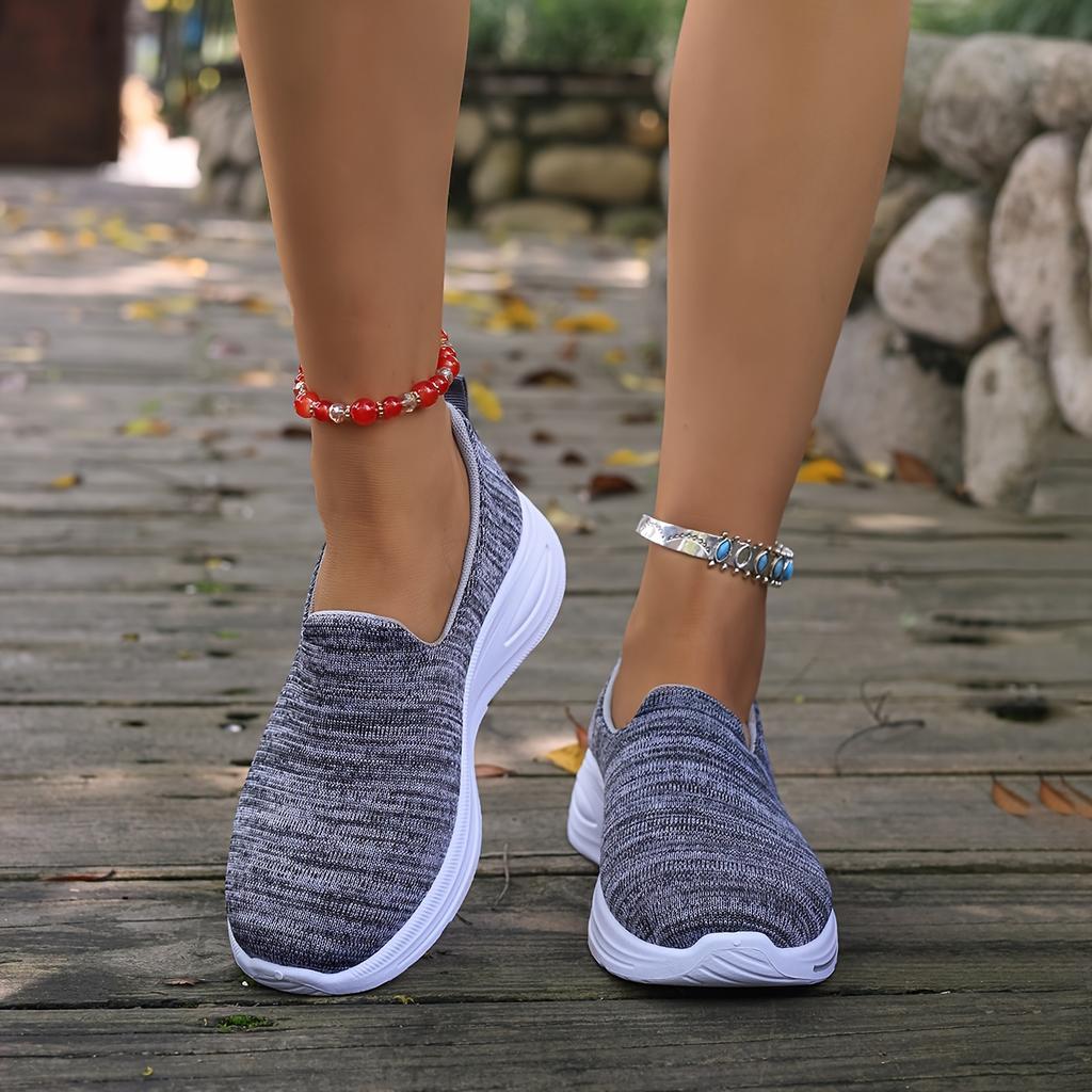Women's Multi-color Breathable Slip-on Thick-soled Sports Shoes Lightweight and Non-slip, Comfortable and Casual, Suitable for Daily Walking Shoes