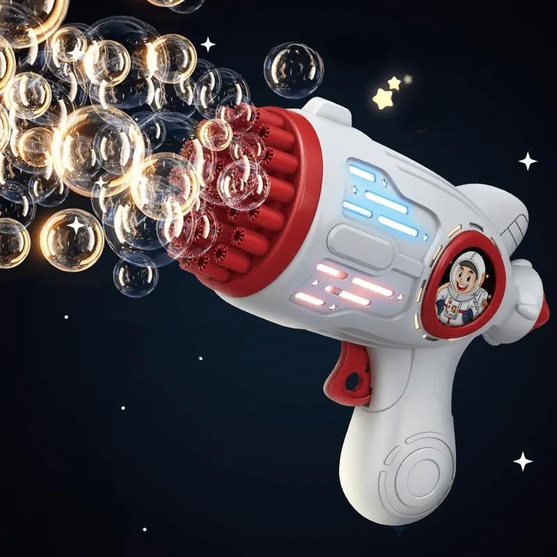 32 Holes LED Light Children Bubble Machine Toys Astronaut Shape Electric Automatic Soap Bubbles Gun for Kids Outdoor Toys Gifts