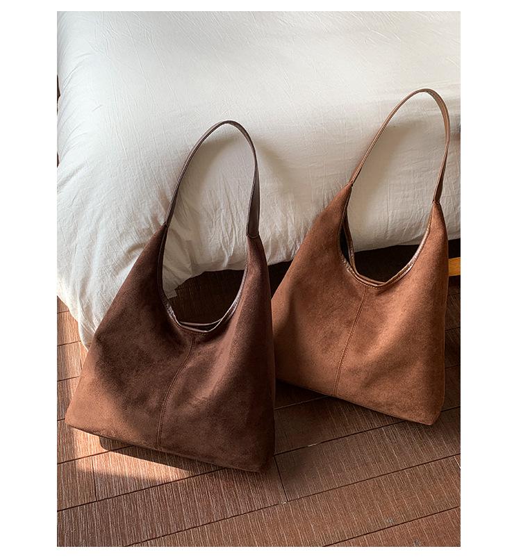 Retro Matte Large Capacity Shoulder Tote - Fall/Winter 2025 Women's Bag