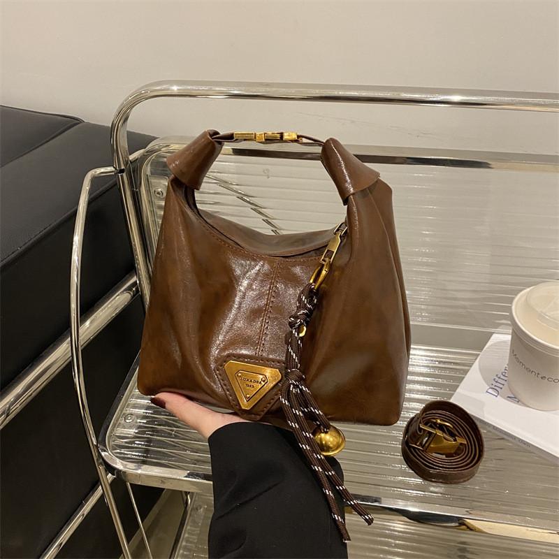 Retro Small Contemporary Square Crossbody Bag For Women Ideal For Everyday Use With Design Stylish