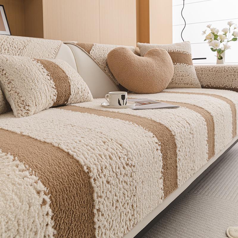 Plush Sofa Cushion Light Luxury High Sense Winter Thickened Non-Slip Seat Cushion  New Mahogany Sofa Cover Cloth