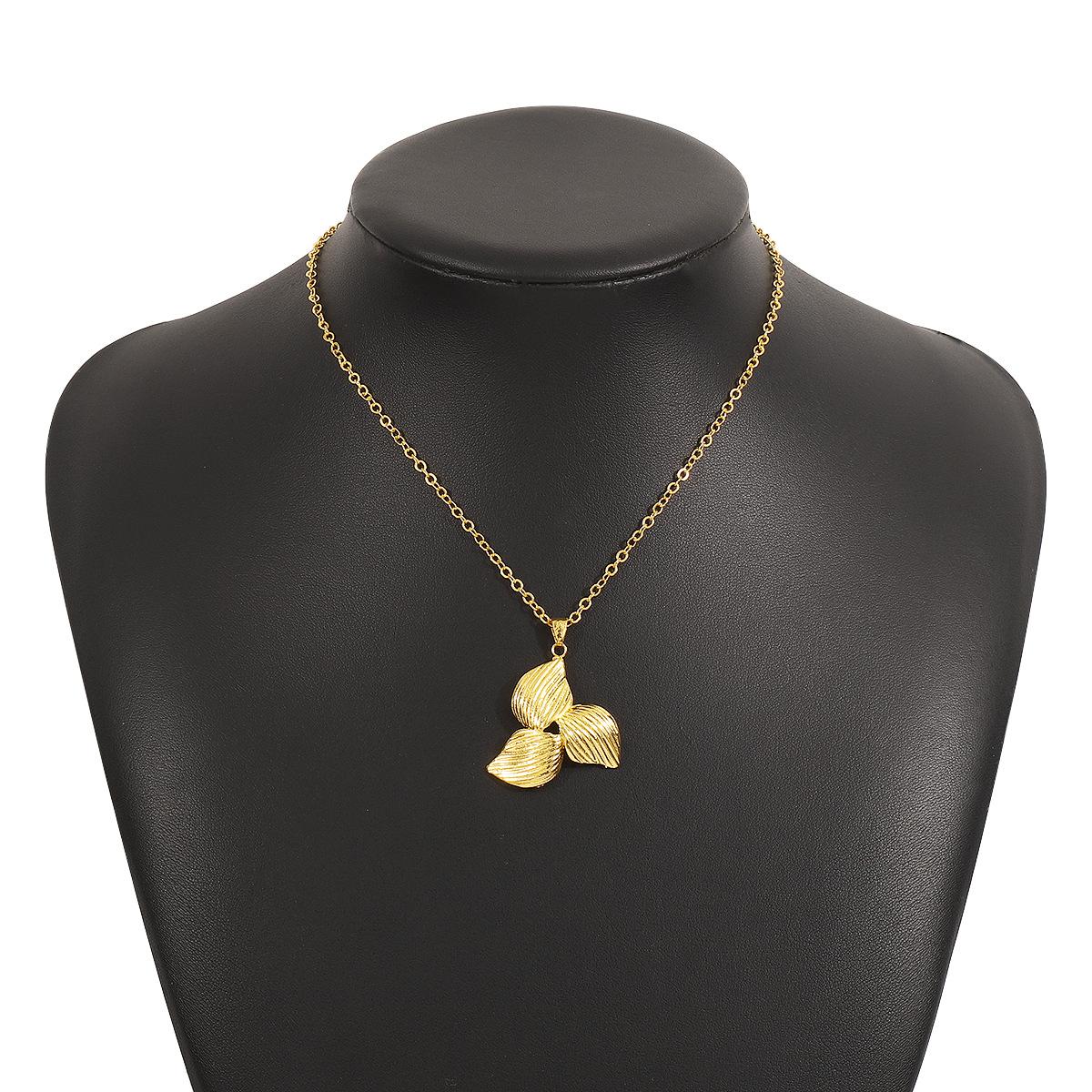 Европа и Америка модный и креативный темперамент Геометрические серьги-гвоздики Ожерелье, персонализированный дизайн Сплав бумеранга ювелирные изделия