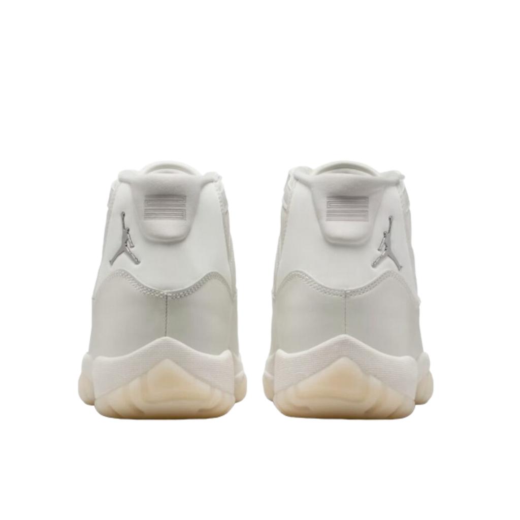 Air Jordan 11 Retro Pearl