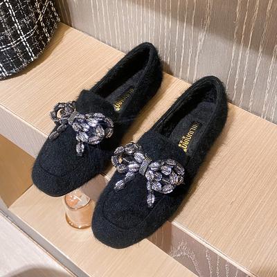 Moda Cristal Laço Mulheres flats de pele inverno quente felpudo algodão mocassins feminino bico quadrado contas cordões vison mocassins tamanho grande 42