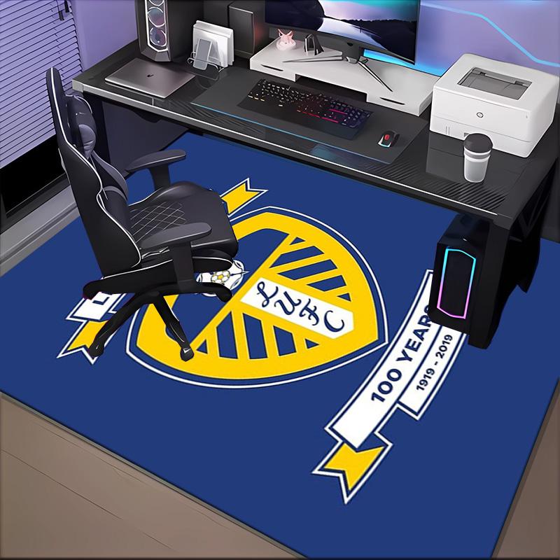 Leeds Crest Design Printed Office Carpet Chair Cushion Entryway Rug, Rugs for Living Room, Bedroom Christmas gifts