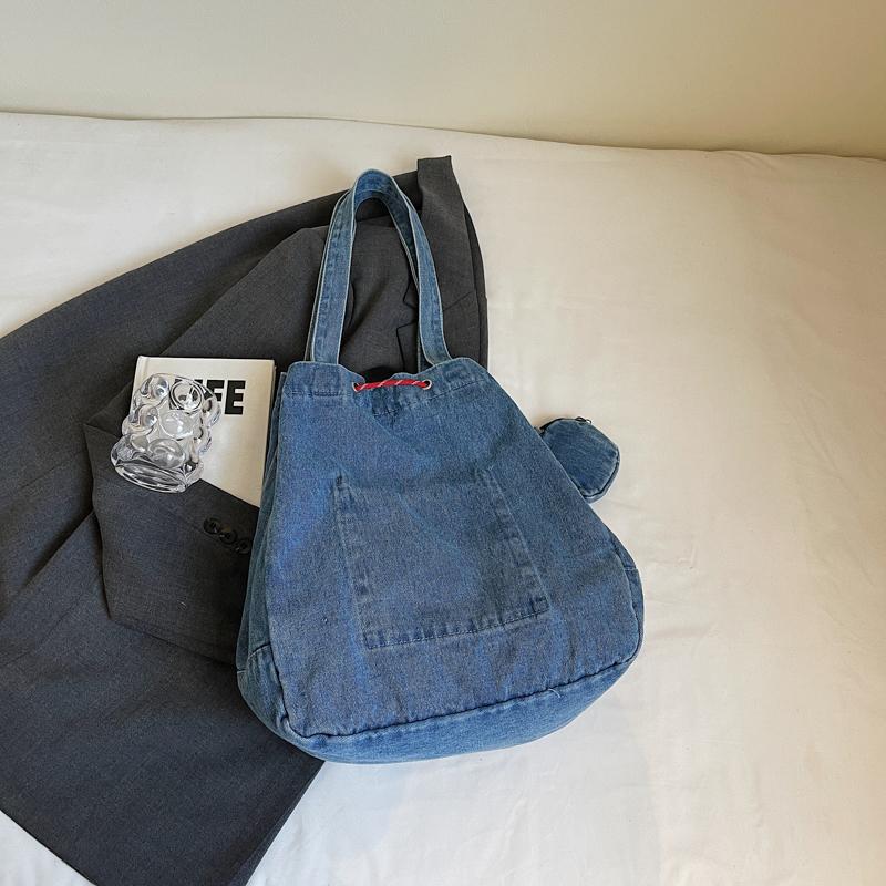 Large Capacity Kitten Embroidered Tote Bag Women Shoulder Bag Commuter Underarm Bag