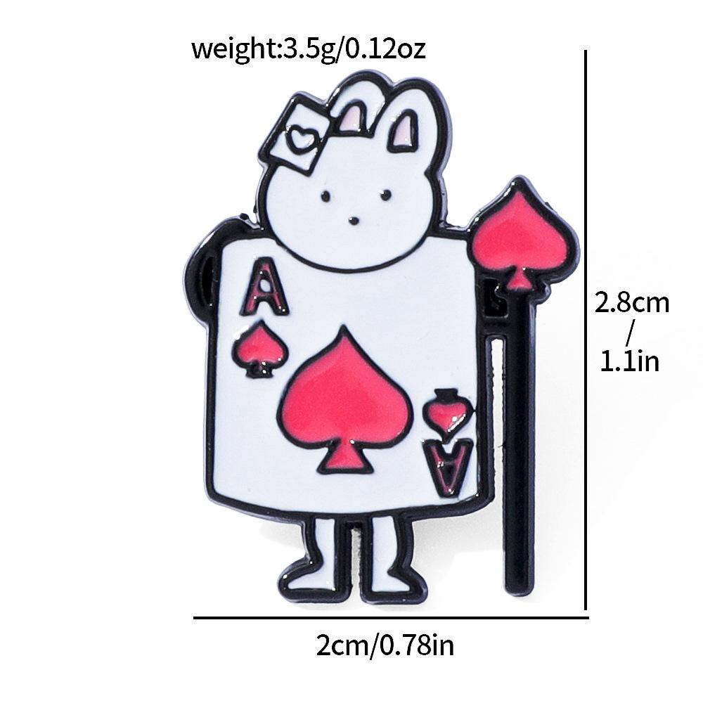 

Європейський та американський кіноперсонаж металева значок Солдат гральної карти Аліса в Країні Чудес сплав брошка