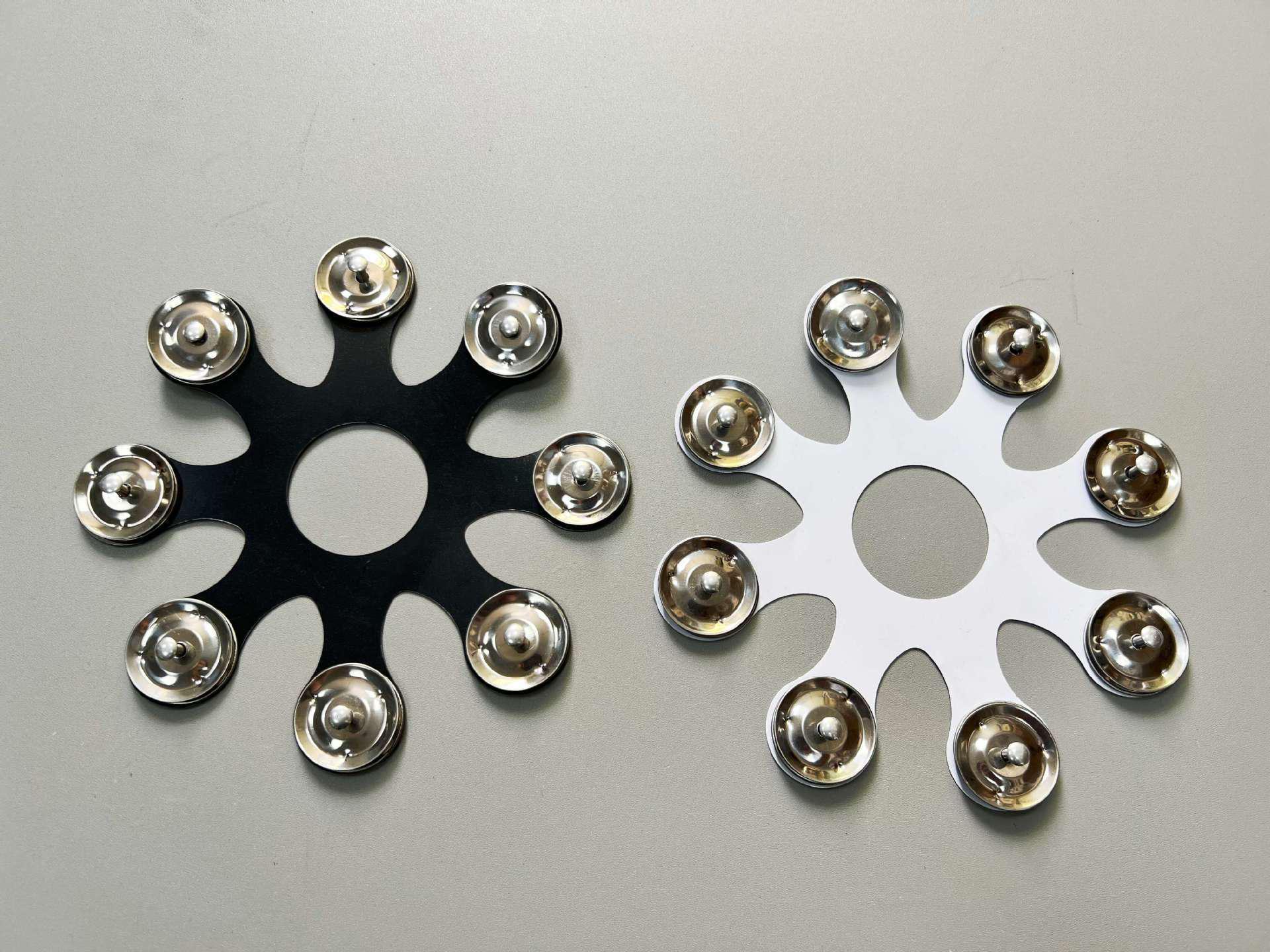 

Silver Octopus Foot Cymbals & Bells Collection білий