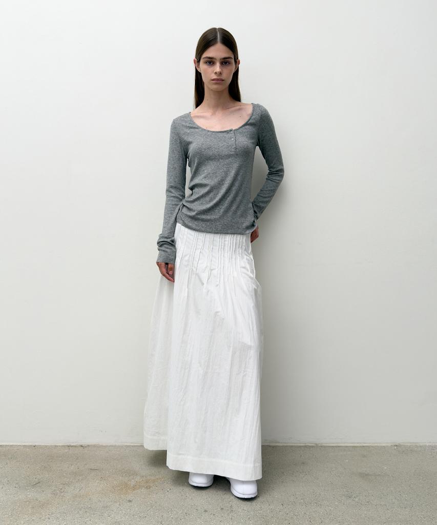 Daiaegeuneol Stitched Trapeze Skirt (White)