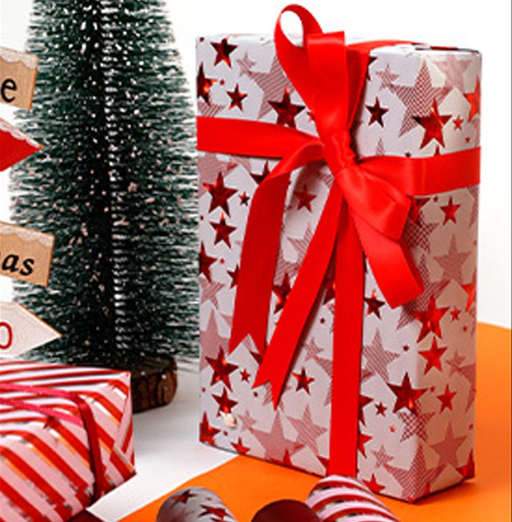 43x300cm Christmas Gift Wrapping Paper Red Star Bouquet Packaging Paper Christmas Valentines Birthday Gifts Decoration Paper