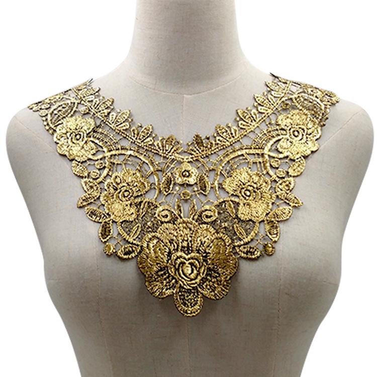 

Бронзирование, Серебряная глажка, Водорастворимое кружево, Вышитая корсажная деталь, Трехмерный вышитый воротник, Полиэстеровый шелк, Полый съемный воротник. 287-Gold