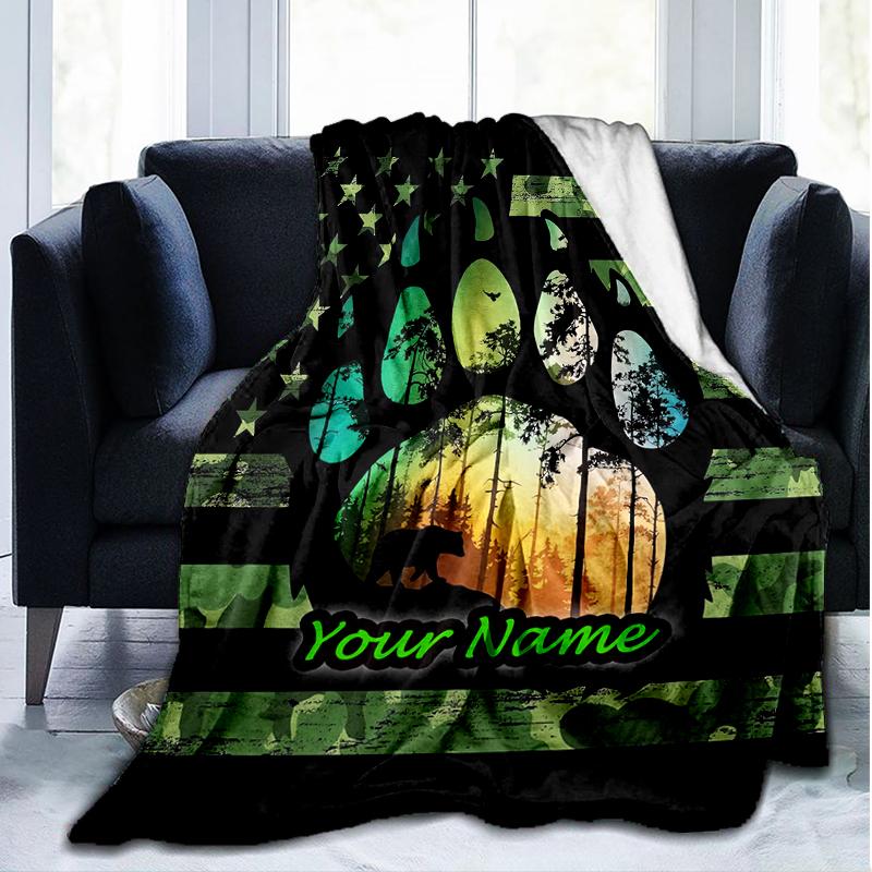 1PC Custom Name American Flag Paw Print outdooor Flannel blankets Patterns Throw Blanket All-Season Soft Gift for Couch, Bed, Camping gifts