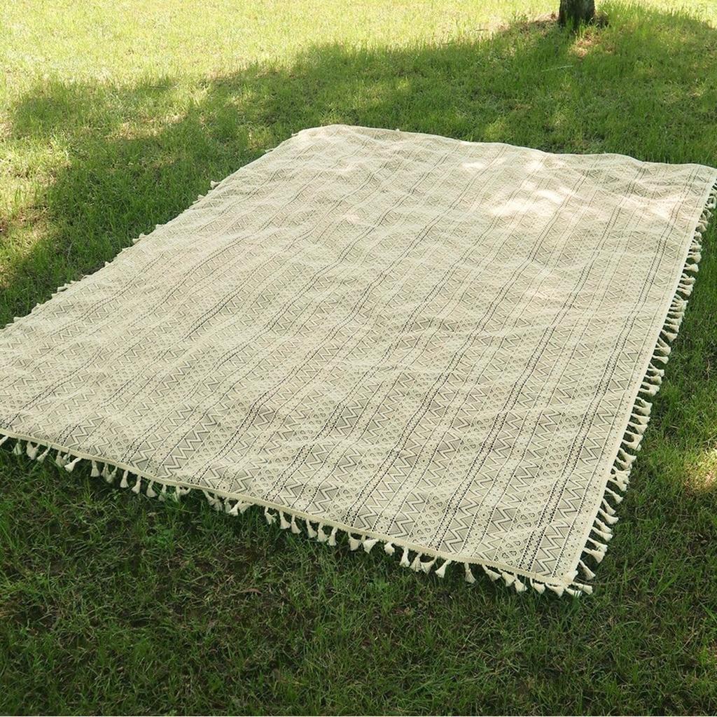 1pc Lace Fabric Tassel Edge Picnic Mat with Wave and Triangle Pattern,Picnic Blanket Suitable for Camping and Family Gatherings