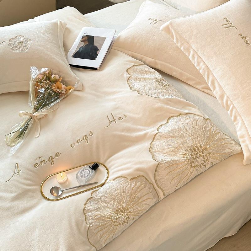 Four-piece Set of Embroidered Thickened Thermal Fleece Quilt Cover Sheets and Bedding