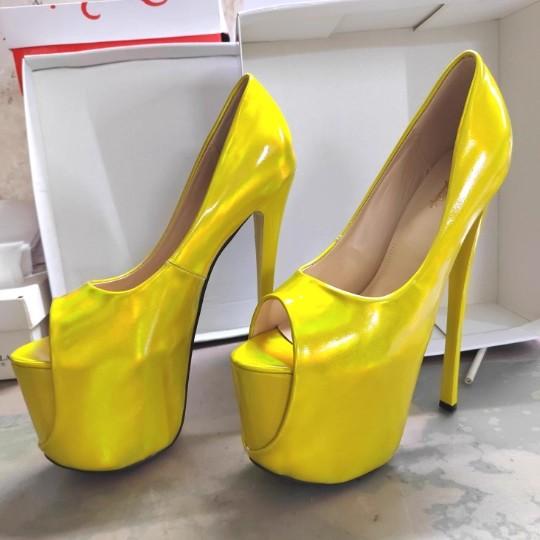 22cm Sexy Peep Toe Platform Women PumpsSuper High Thin Heels Patent Leather Wedding Stilettos Large Size 9 Inches Wedding Shoes