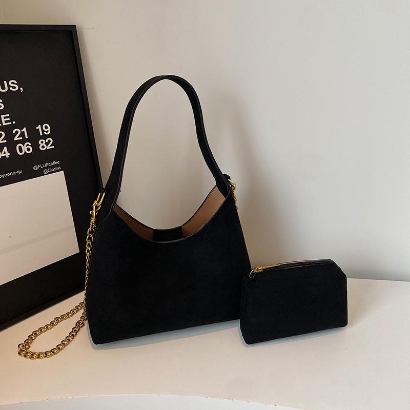 

Yogodlns Women s Suede Handbags Solid Frosted Pu Leather Handle Bucket Bags Large Capacity Female Casual Soft Chain Crossbody Packs 24x9x20cm чёрный