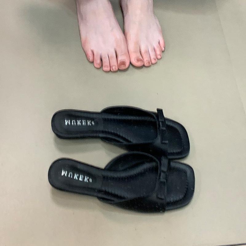 

MUKEKe red white cool slippers bow French summer 2025 new beautiful square head one-word slippers 39