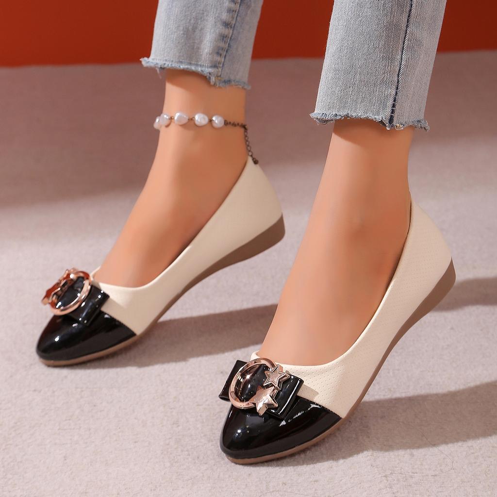 Fashion Women Flats Spring Autumn Casual Fashion Pointed Toe Comfortable Non-slip Loafers Women Simple Metal Decorative Shoes for Women