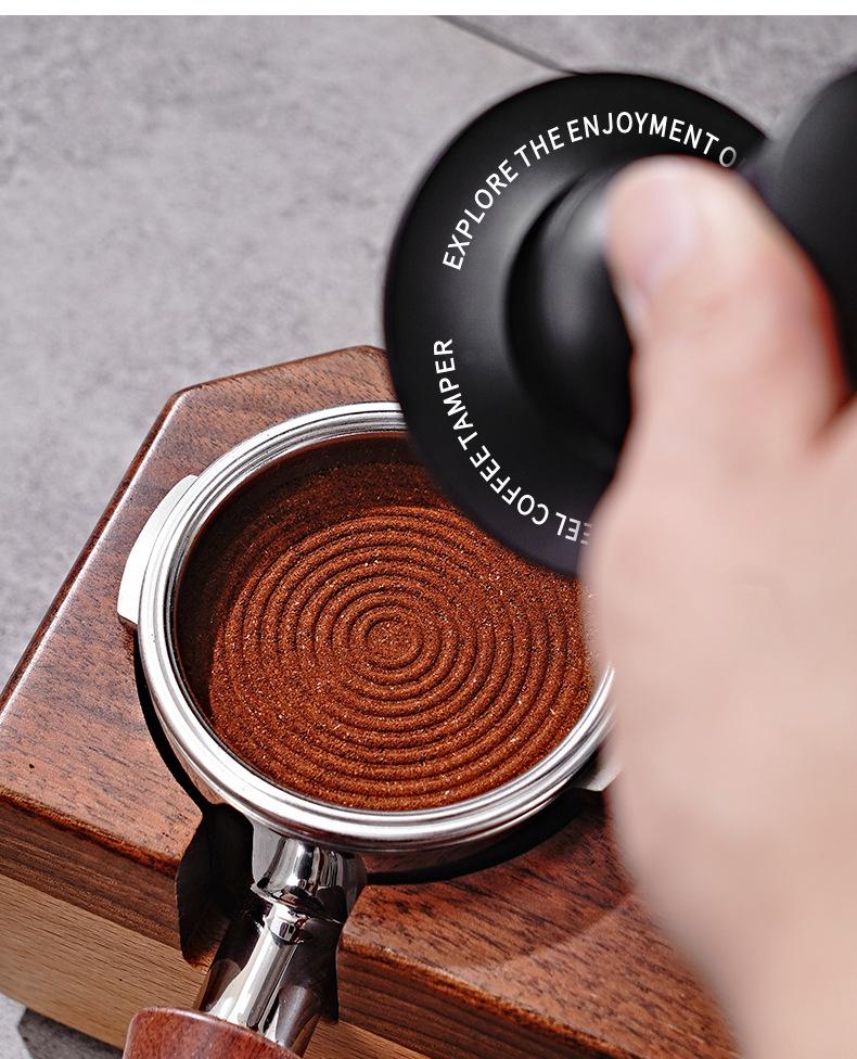 58mm Flat Bottom Stainless Steel Pressure Tamper with Scale for Coffee