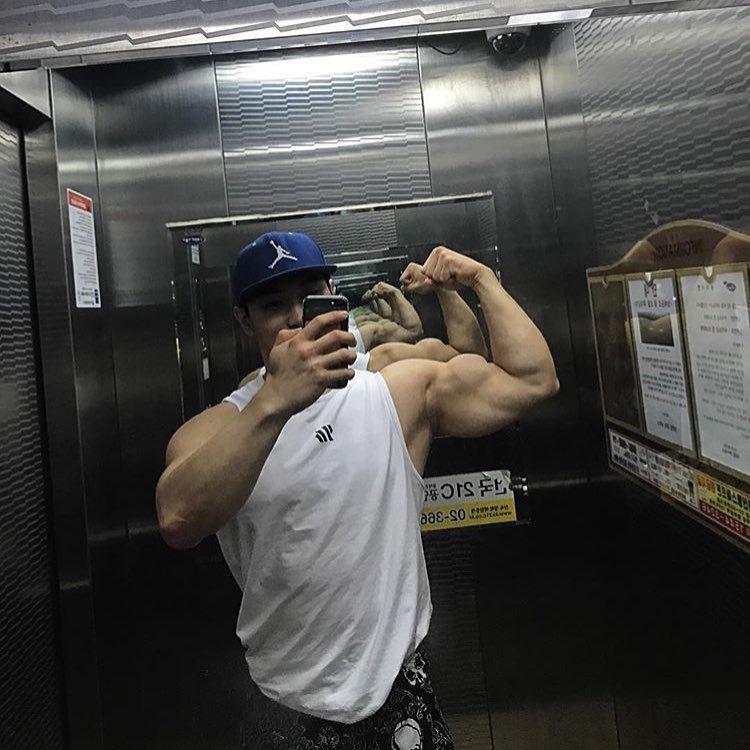 Men's Quick-Dry Sleeveless Vest & Loose Fit Sports T-Shirt - Trendy Plus Size Basketball Training Apparel