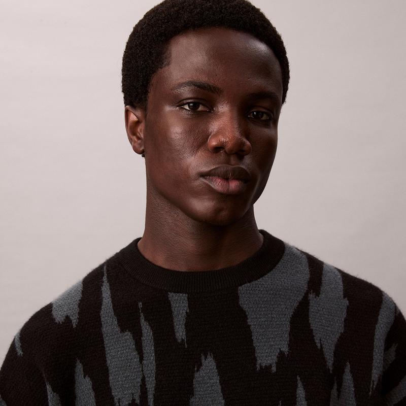 Calvin Klein American Trendy Art Style Loose Knit Sweater Men Sweater 4RD310G