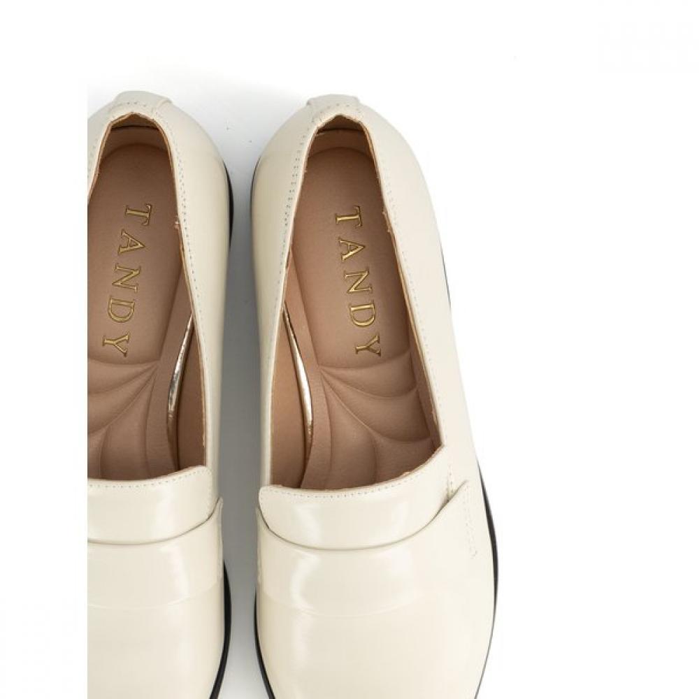 Tandy Women S loaferS  Ivory  J1446v 