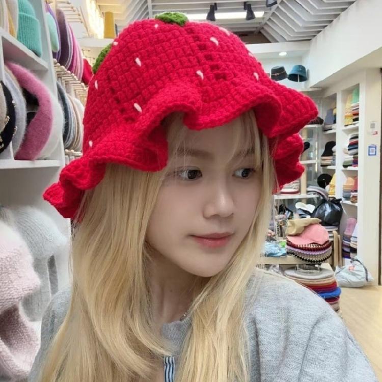 Girls Strawberry Hat Handwoven Strawberry Headwear for Vacations Photo Props