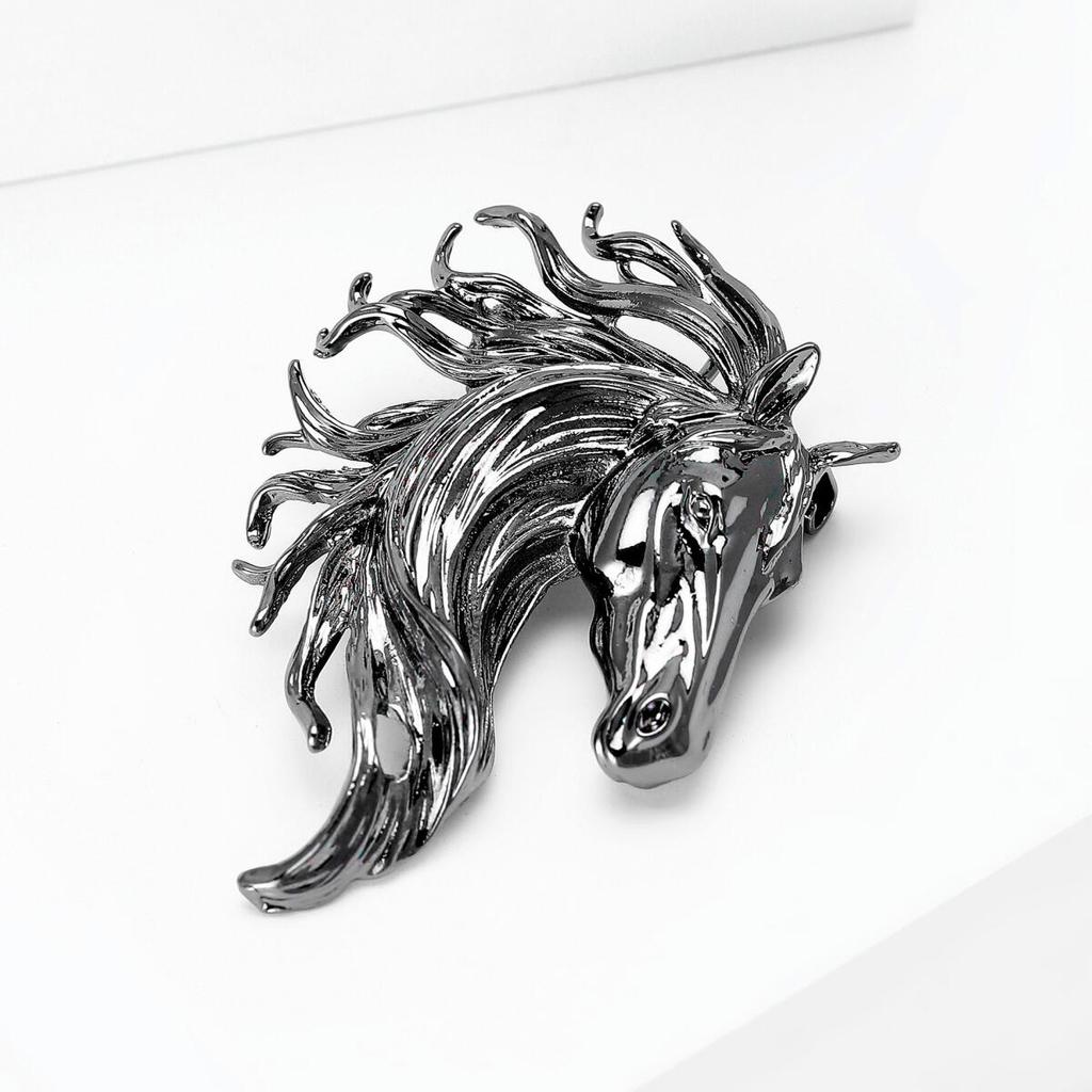 Luxury Glossy Horse Head Brooches for Women Zodiac Animal Pins Casual Party Accessories New Year Gifts Friends