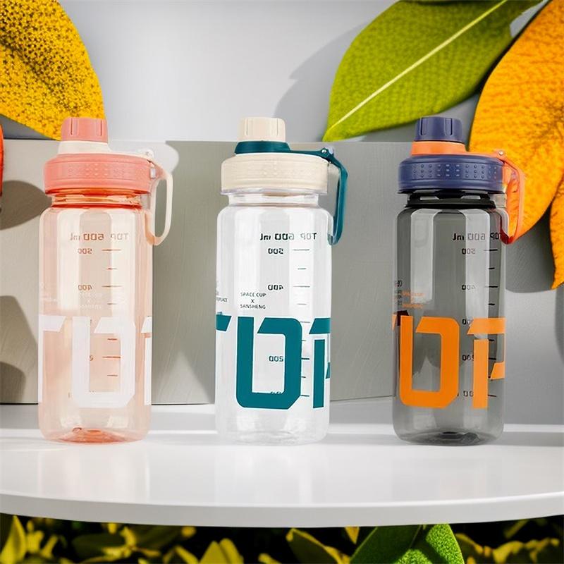 Stilvoller Plastik-Weltraumbecher mit Handyhalter und großem Fassungsvermögen