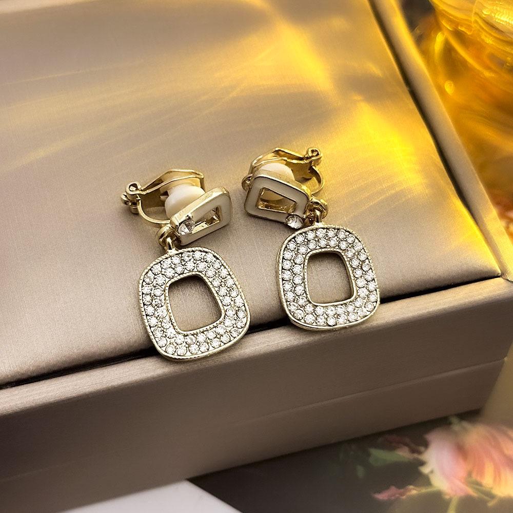 High-End Französische Dreieck Ohrclips ohne Piercing - Damen Einfache, Elegante, Luxuriöse Ohrringe