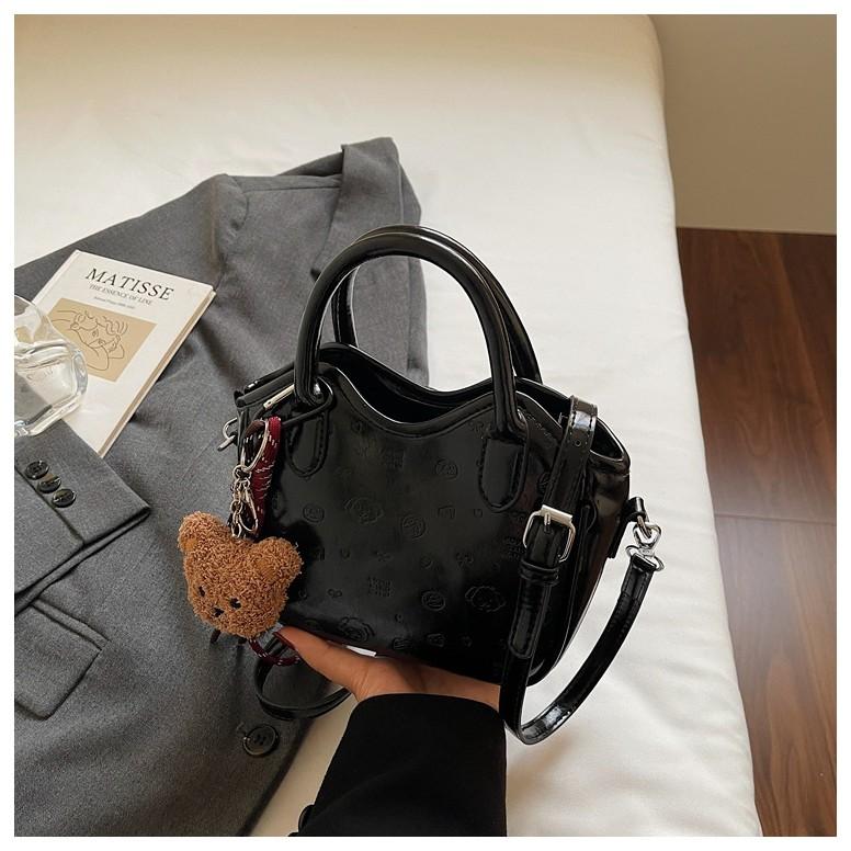 IELGY Ladies Messenger Bag Autumn Winter Retro Portable Bucket Bag No Pendant