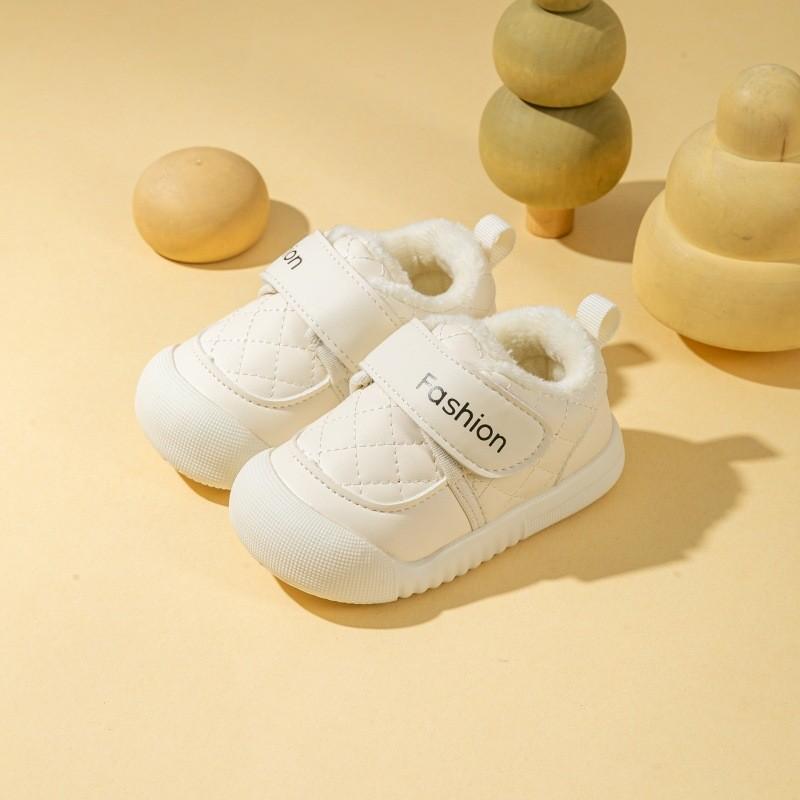 

Baby Winter Shoes With Soft Sole And Plush Lining For Toddler Boys Girls Nonslip Baby Sneakers For Cold Weather 12cm білий