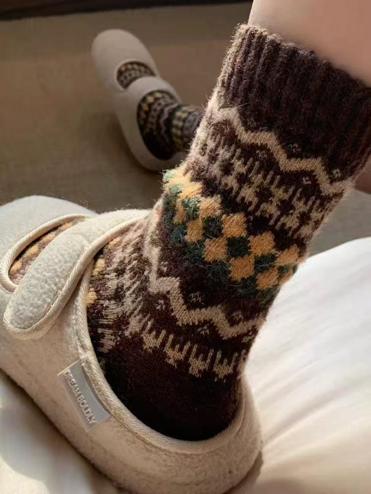 Nordic Fair Isle Wool Socks - Extra Thick Retro Ethnic Style Winter Slouch Socks