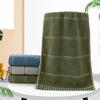 A Thousand-bird Checkered Towel Made of Pure Cotton, Thickened and Absorbent, As a Welfare Gift with Embroidery