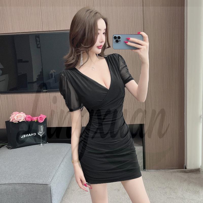 

Butterfly Print Sexy V-Neck Ruched Bodycon Dress with Cinched Waist and Mesh Short Sleeves Extra Large чорний
